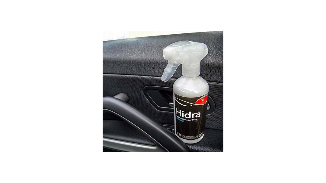 Sisbrill Car Acondicionador Plásticos, Pieles y Gomas 750 mL