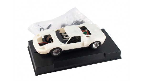 SICA18Z1 - Ford GT40 White Kit de Slot.it