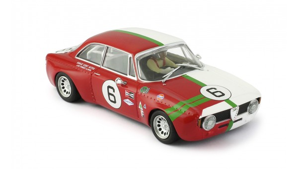 Alfa Romeo GTA Green Valley No.6 de Revo Slot - RS-0152